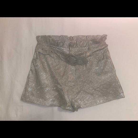 fashion nova natural glow glitter short set - Picture 6 of 10